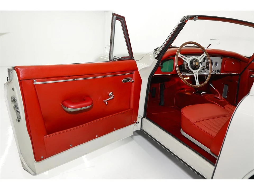 1959 Jaguar XK150 - Image 13 of 31