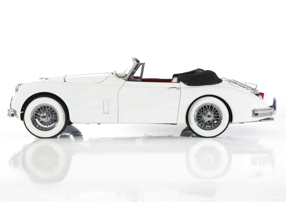 1959 Jaguar XK150 - Image 9 of 31