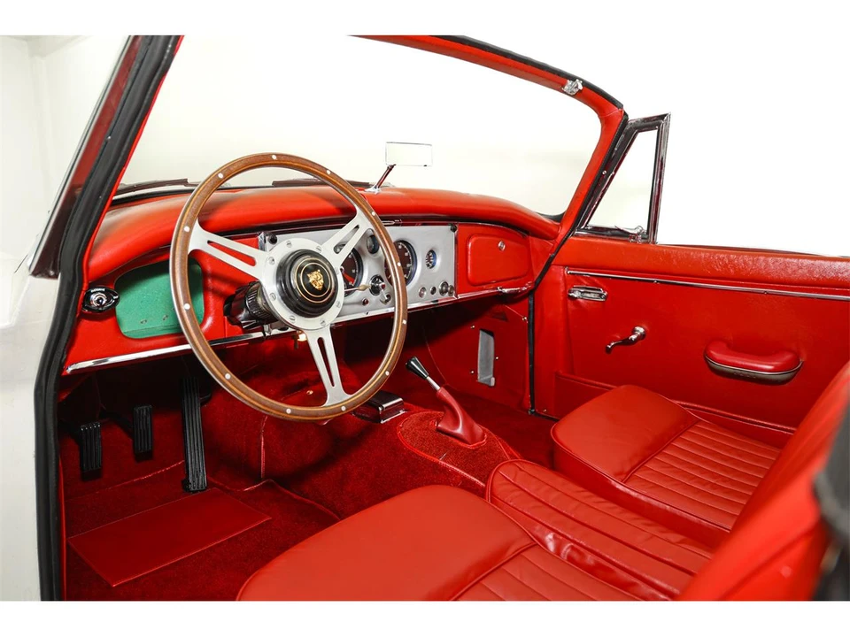 1959 Jaguar XK150 - Image 14 of 31