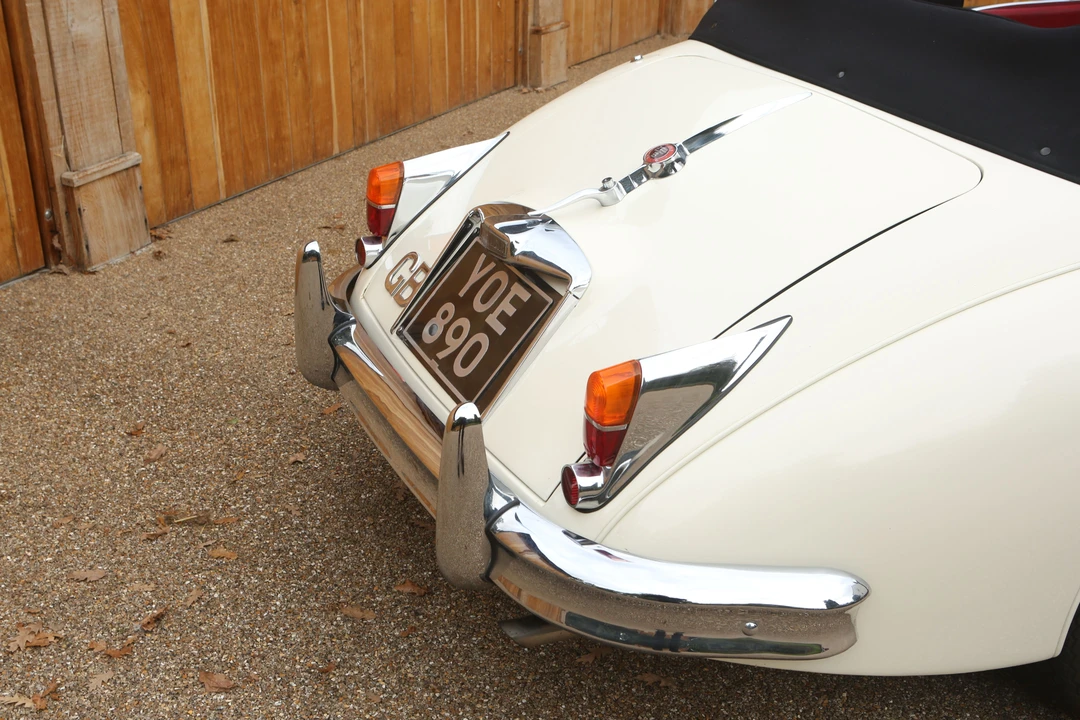 1959 Jaguar XK150 S - Image 10 of 19