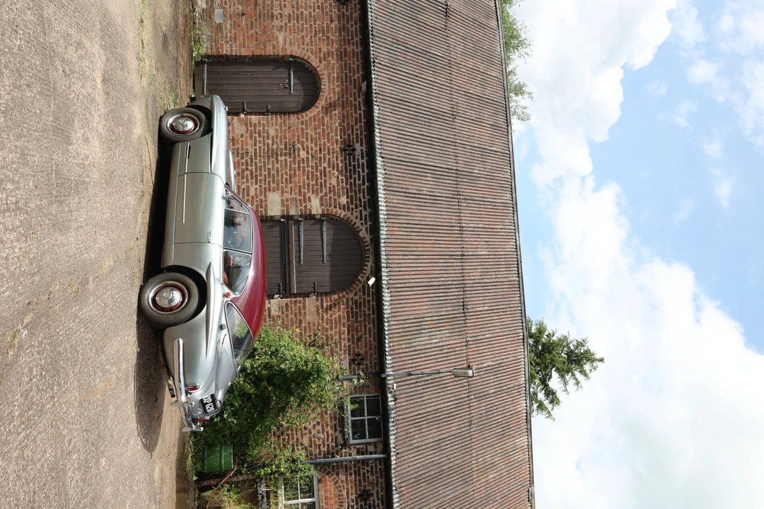 1959 Jensen - Image 15 of 23