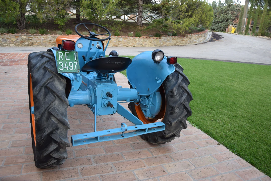 1959 Lamborghini Tractors - Image 6 of 31