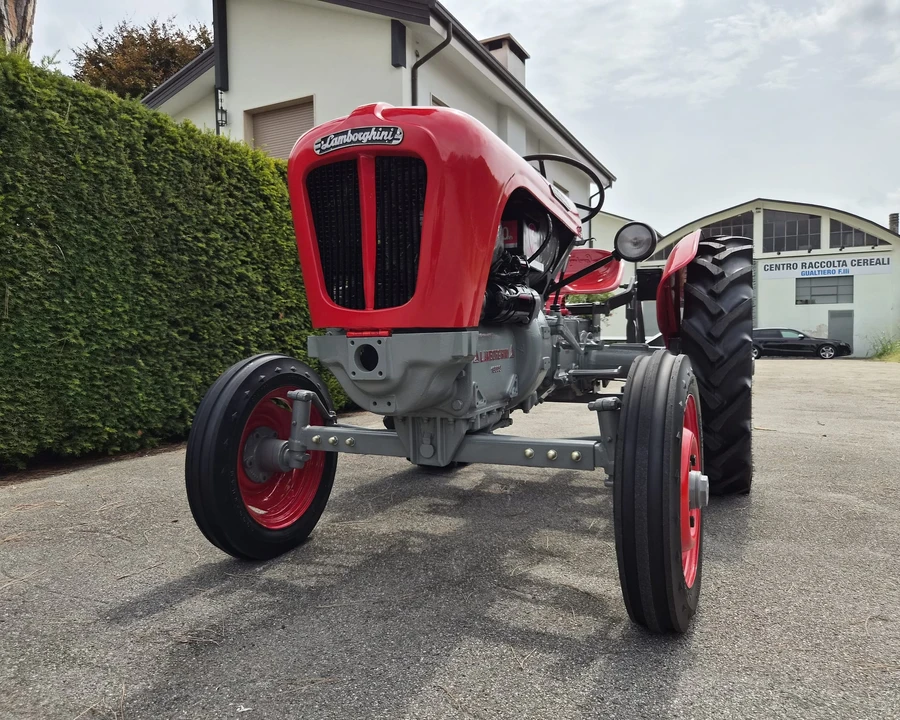1959 Lamborghini Tractors - Image 2 of 31