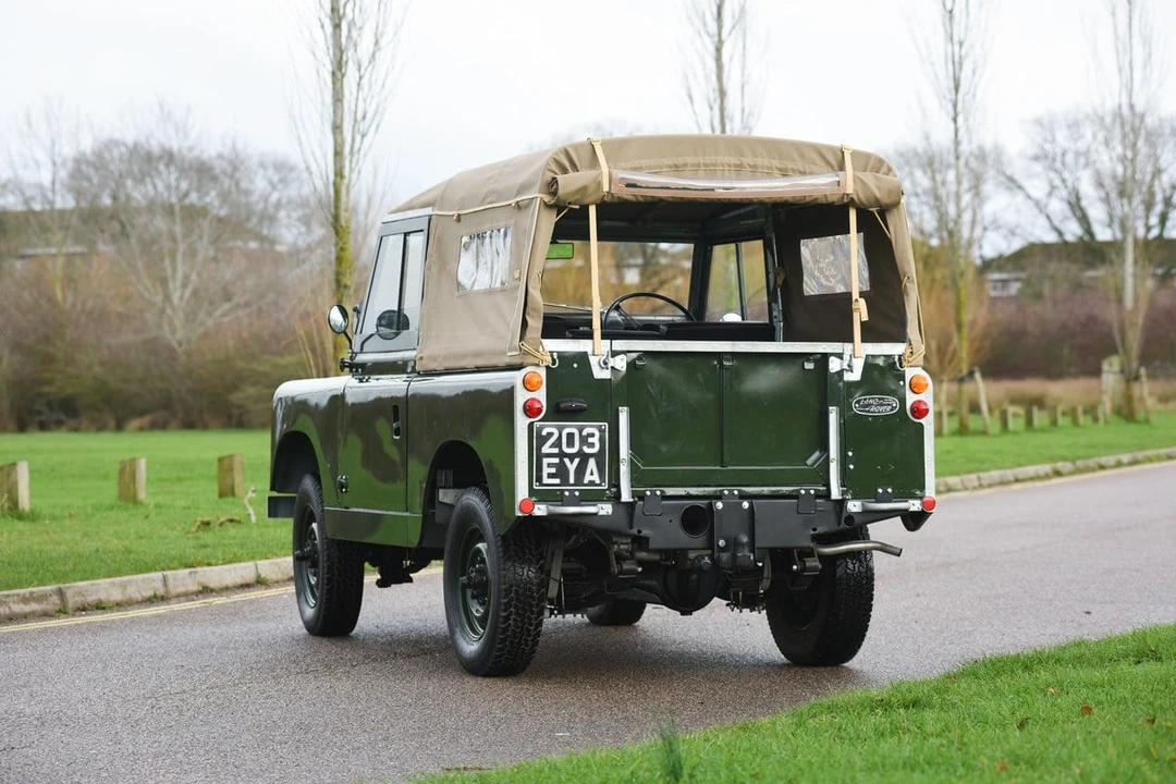 1959 Land Rover Series II/IIA 88 - Image 2 of 30