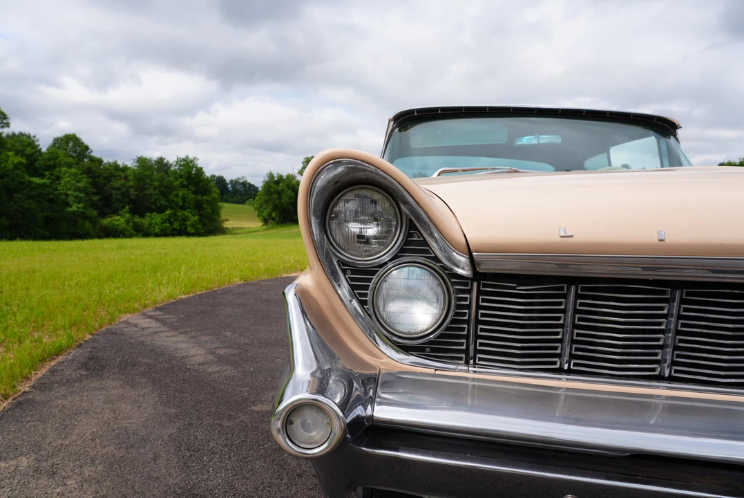 1959 Lincoln Capri - Image 15 of 31