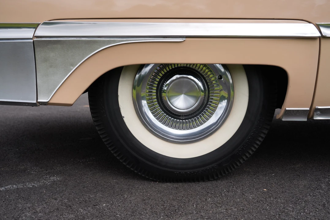1959 Lincoln Capri - Image 13 of 31