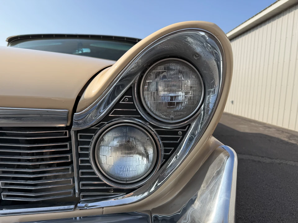 1959 Lincoln Capri - Image 18 of 31