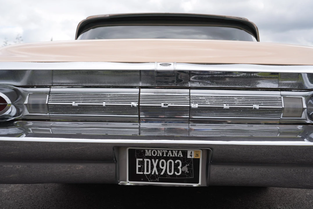 1959 Lincoln Capri - Image 24 of 31