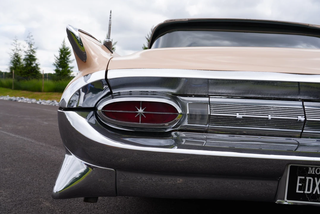 1959 Lincoln Capri - Image 22 of 31
