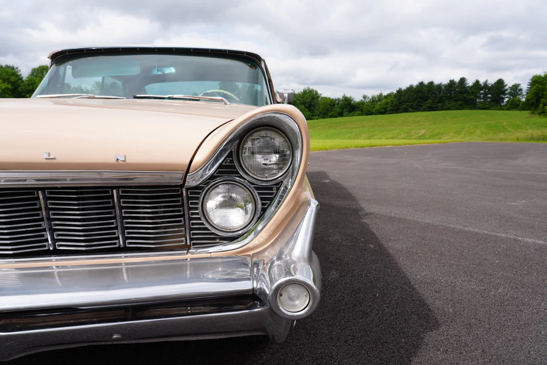1959 Lincoln Capri - Image 16 of 31