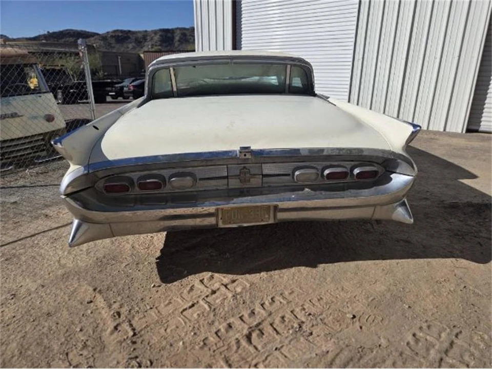 1959 Lincoln Continental 3rd Gen - Image 16 of 18
