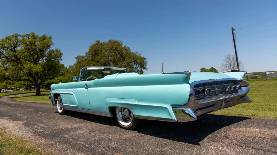 1959 Lincoln Continental 3rd Gen - Image 10 of 14