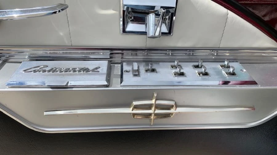 1959 Lincoln Continental 3rd Gen - Image 7 of 21