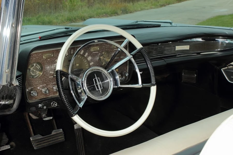 1959 Lincoln Continental 3rd Gen - Image 10 of 12