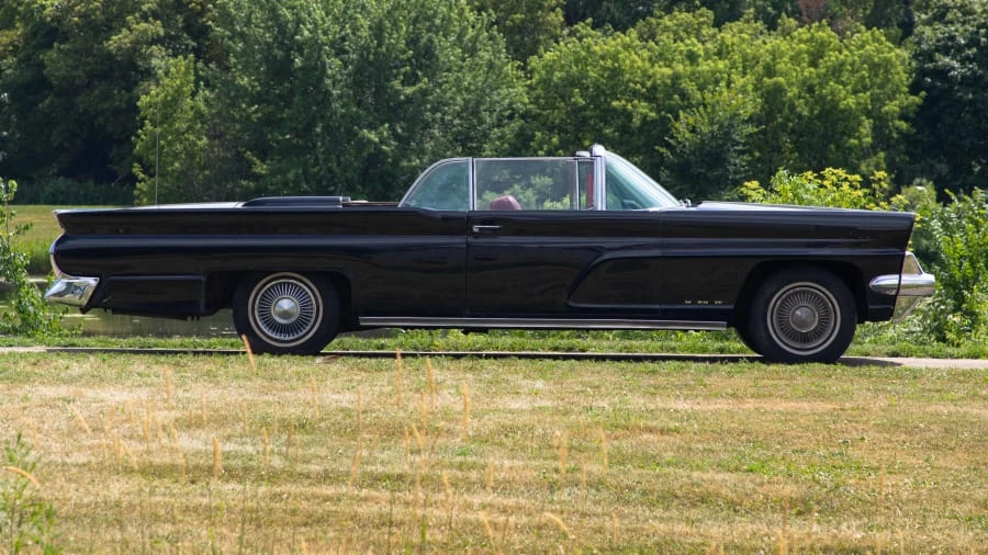 1959 Lincoln Continental 3rd Gen - Image 8 of 13