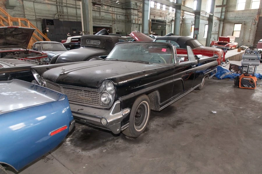 1959 Lincoln Continental 3rd Gen - Image 13 of 13