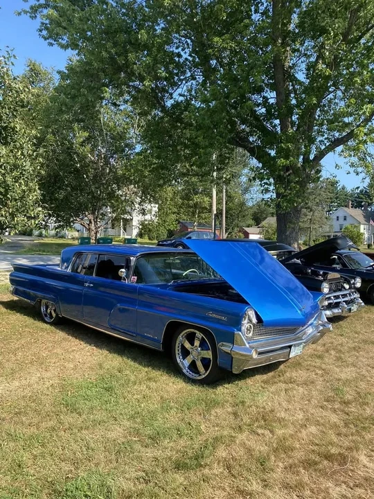 1959 Lincoln Continental Mark Series - Image 3 of 11