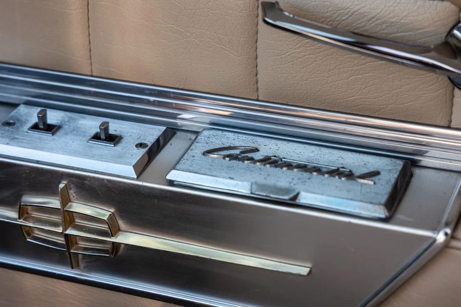 1959 Lincoln Continental 3rd Gen - Image 27 of 31