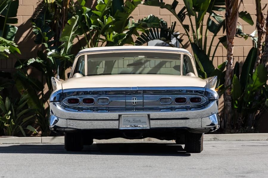 1959 Lincoln Continental 3rd Gen - Image 5 of 31