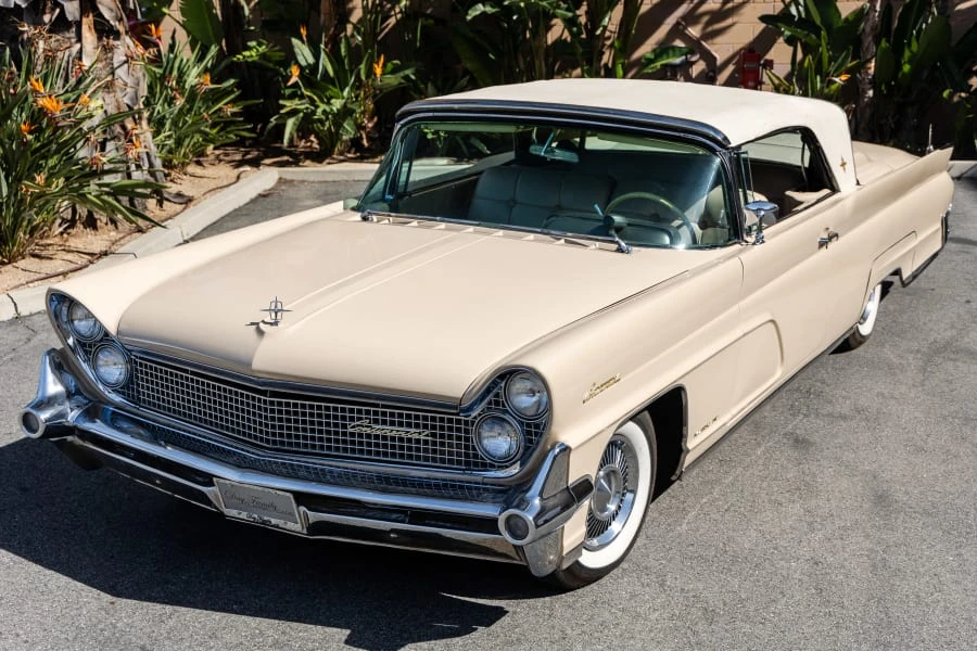1959 Lincoln Continental 3rd Gen - Image 9 of 31