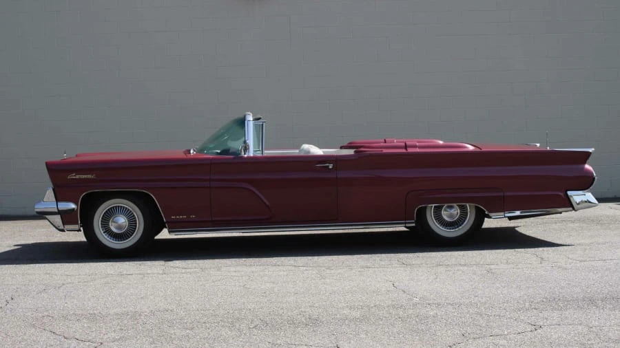 1959 Lincoln Continental Mark Series - Image 2 of 31