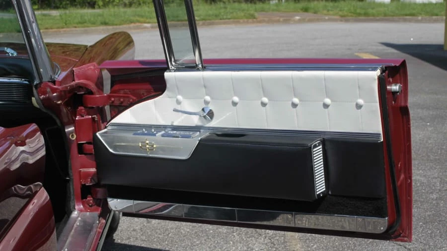 1959 Lincoln Continental Mark Series - Image 13 of 31