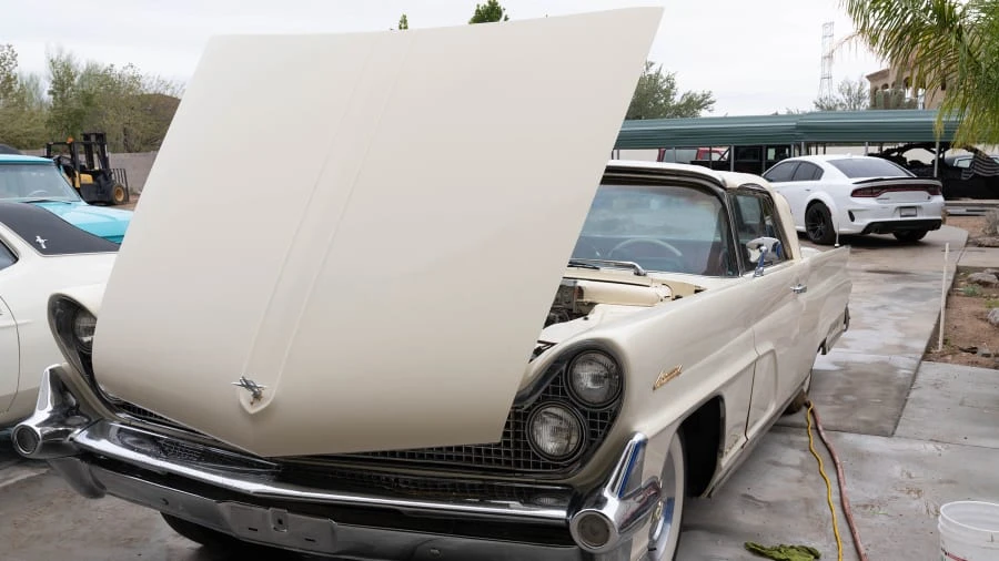 1959 Lincoln Continental 3rd Gen - Image 3 of 8
