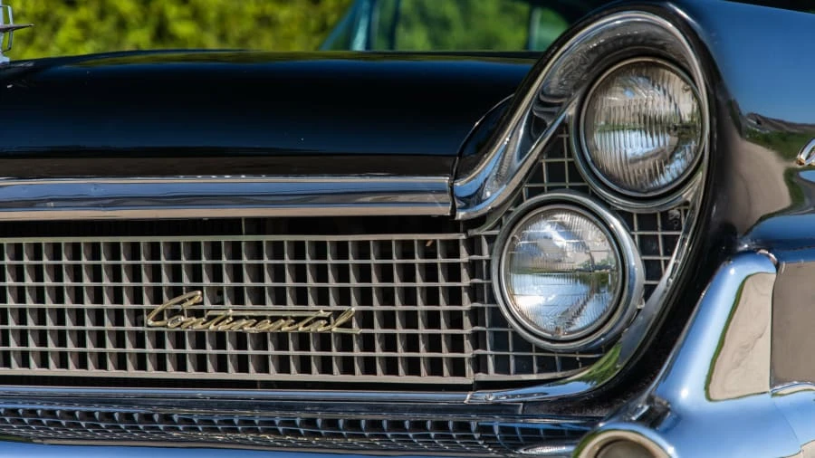 1959 Lincoln Continental Mark Series - Image 10 of 14