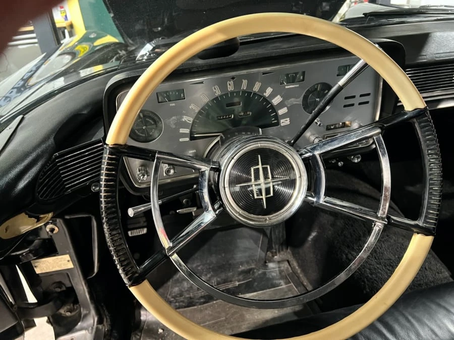 1959 Lincoln Continental 3rd Gen - Image 11 of 17