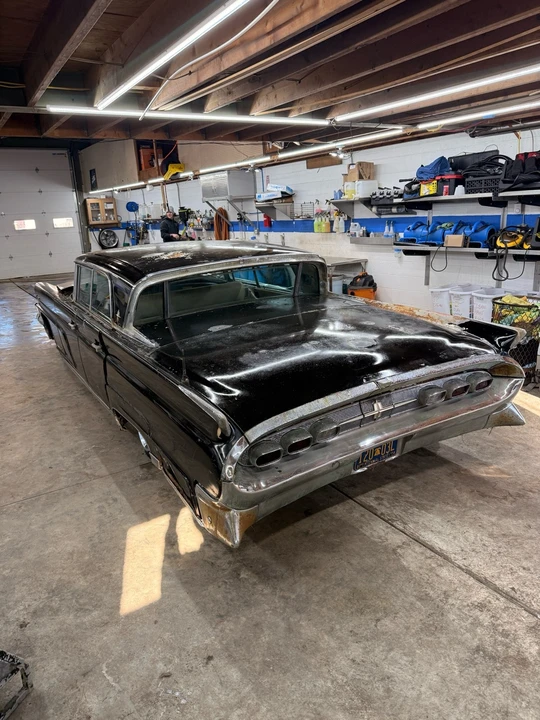 1959 Lincoln Continental 3rd Gen - Image 2 of 21