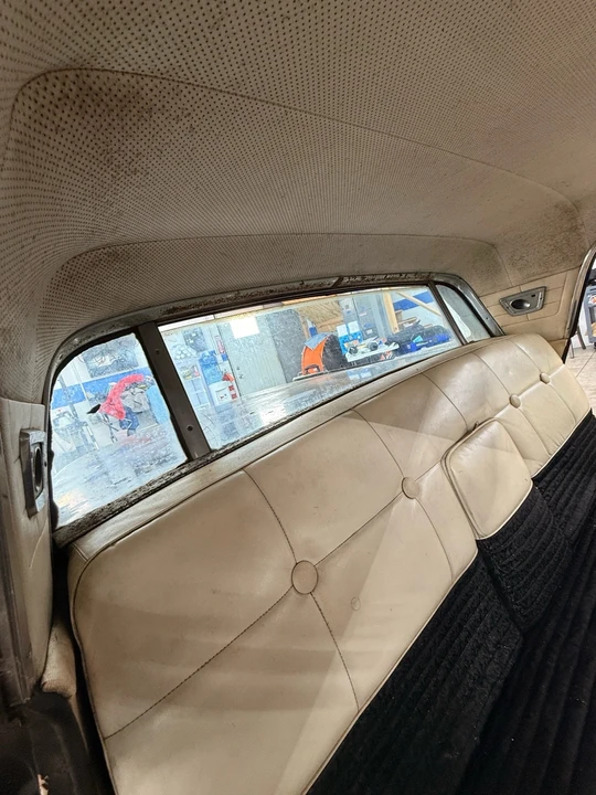 1959 Lincoln Continental 3rd Gen - Image 13 of 21