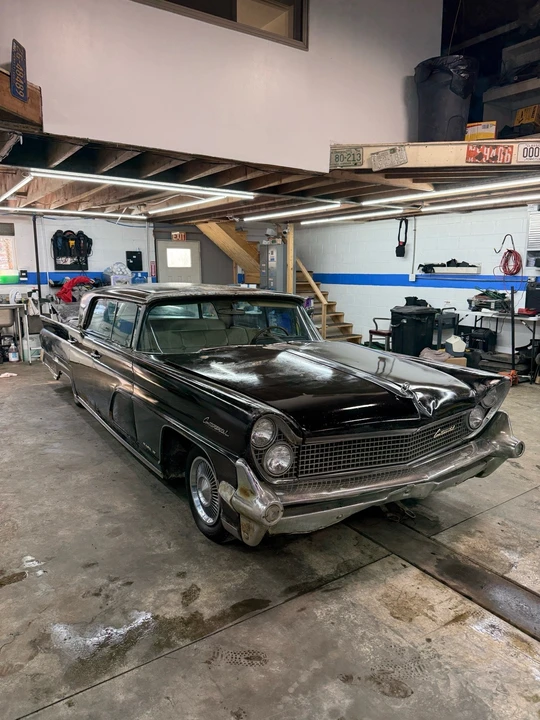 1959 Lincoln Continental 3rd Gen - Image 5 of 21