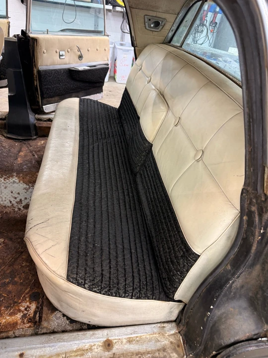 1959 Lincoln Continental 3rd Gen - Image 17 of 21