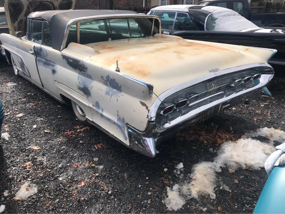 1959 Lincoln Continental 3rd Gen - Image 2 of 15
