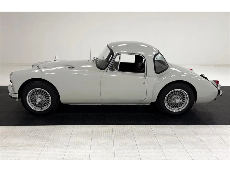 1959 MG MGA 1500 - Image 2 of 31