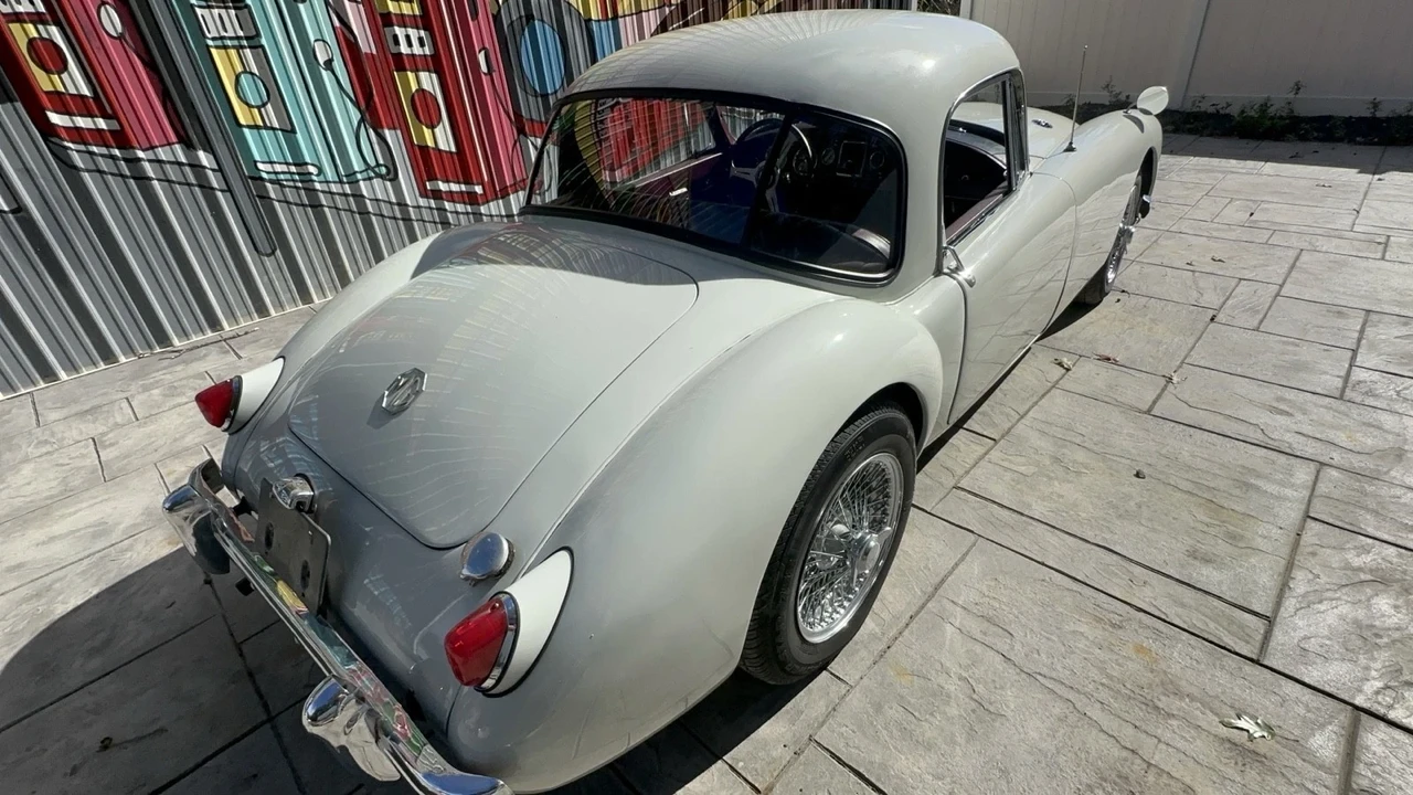 1959 MG MGA - Image 8 of 21