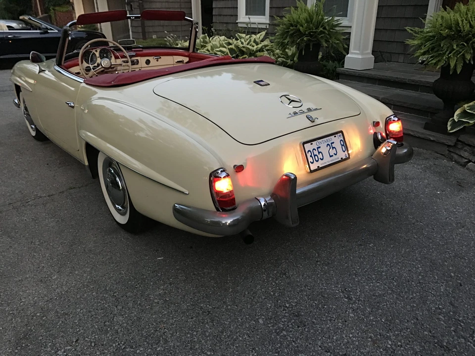 1959 Mercedes-Benz 190 SL - Image 11 of 31