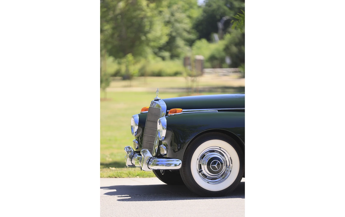 1959 Mercedes-Benz W186 & W189 Adenauer - Image 8 of 12