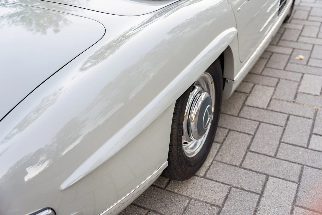 1959 Mercedes-Benz 300SL Roadster - Image 29 of 31