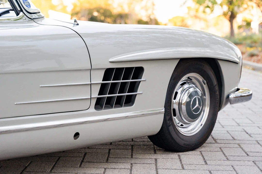 1959 Mercedes-Benz 300SL Roadster - Image 27 of 31