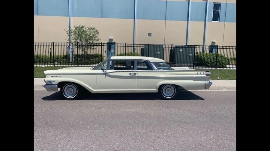 1959 Mercury Monterey - Image 2 of 12