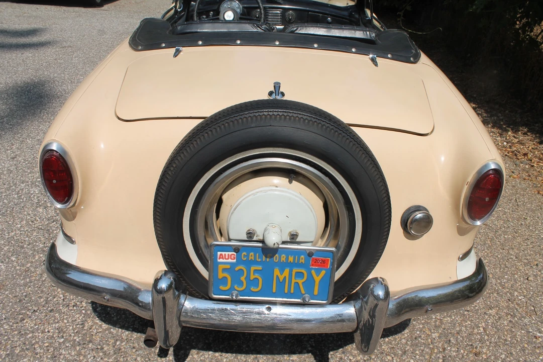 1959 Nash Metropolitan - Image 7 of 24