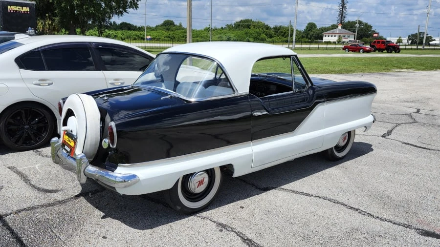 1959 Nash Metropolitan - Image 9 of 19
