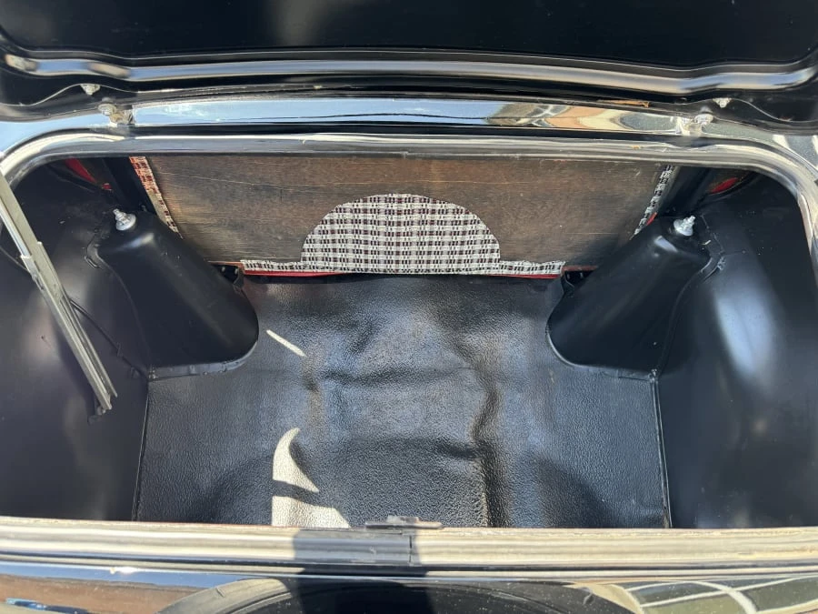 1959 Nash Metropolitan - Image 11 of 11