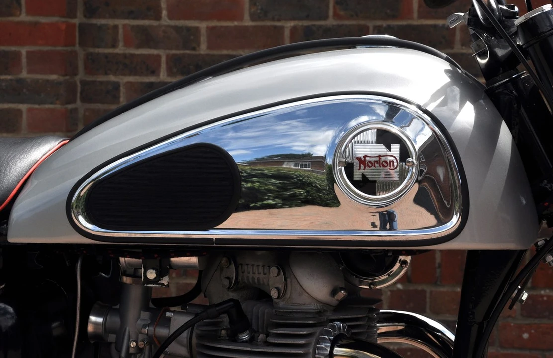 1959 Norton Dominator - Image 9 of 24
