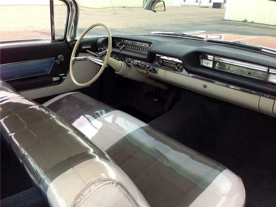 1959 Oldsmobile 98 - Image 4 of 5