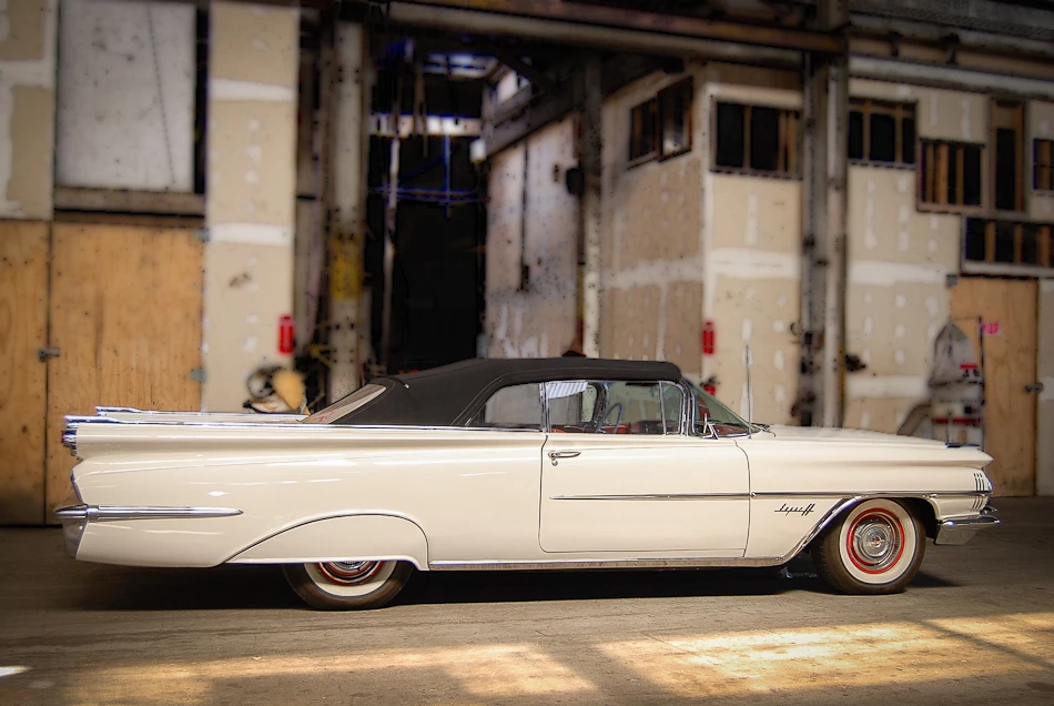 1959 Oldsmobile 88 - Image 5 of 5