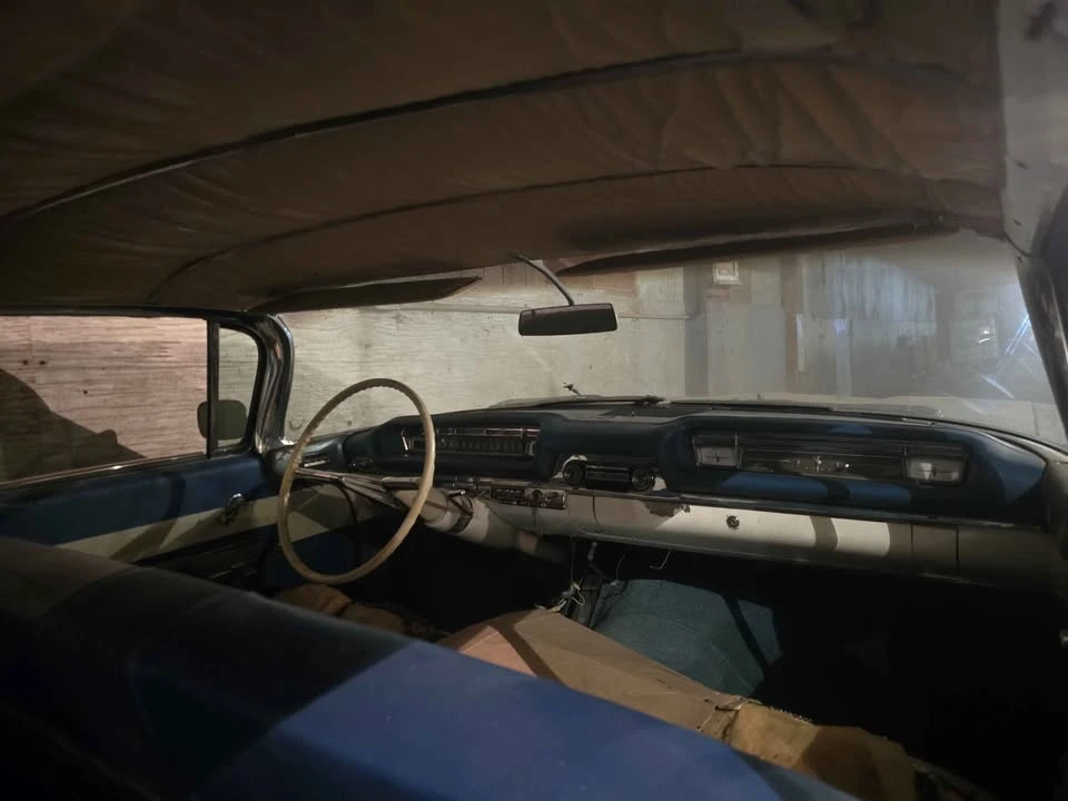 1959 Oldsmobile 88 - Image 4 of 6