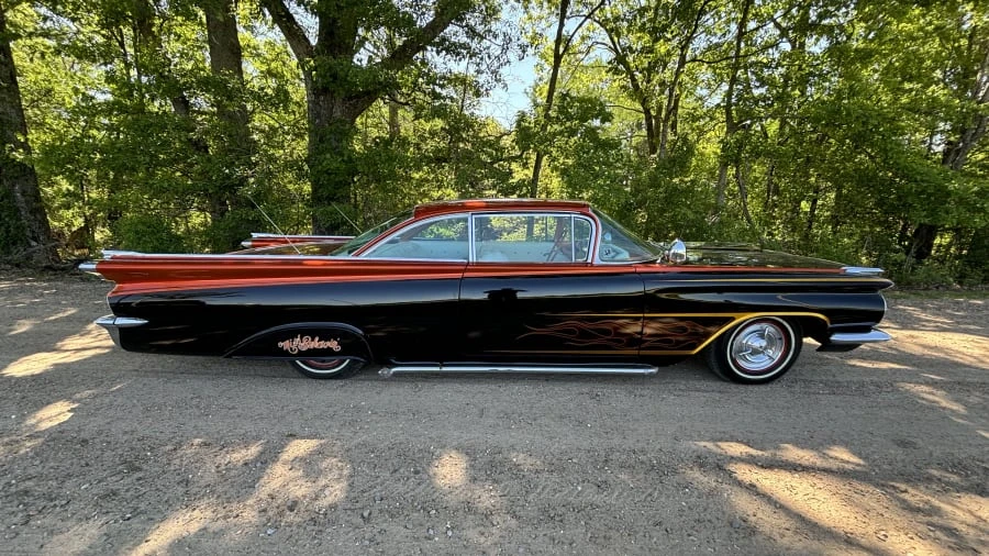 1959 Oldsmobile 88 - Image 2 of 14