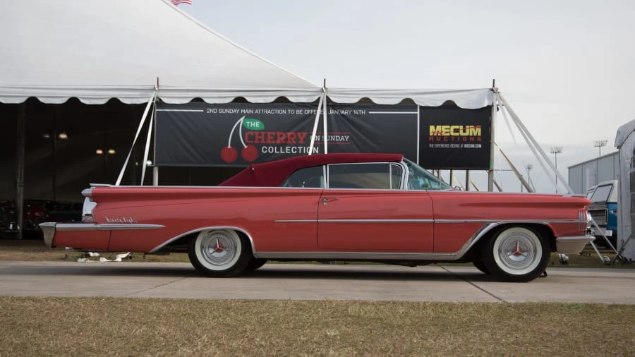 1959 Oldsmobile 98 - Image 2 of 8